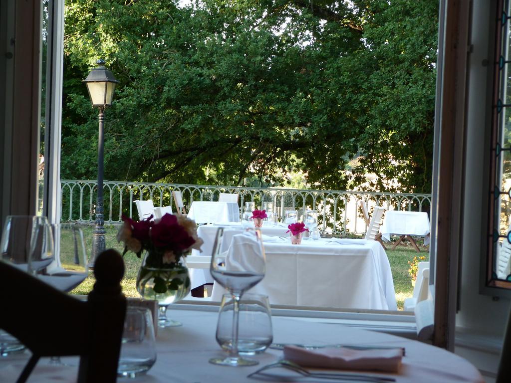 Logis Hotel Restaurant La Tour De Ciron Carmaux 外观 照片